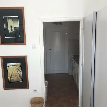 Studio 14 Apartment